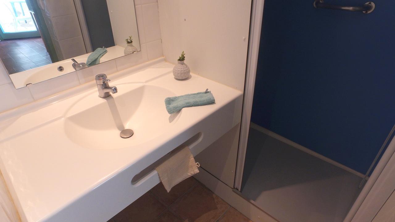 Vvf Aveyron Najac Otel Dış mekan fotoğraf